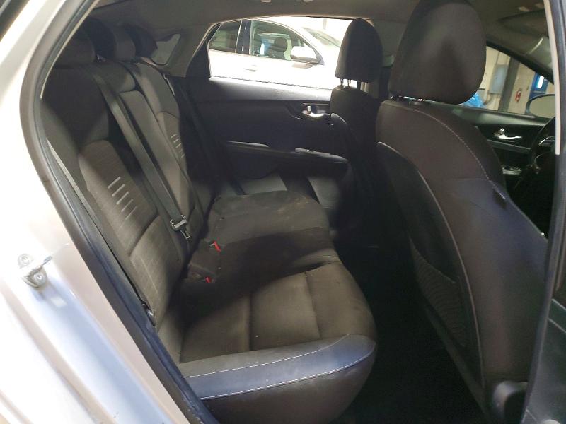 51007156 :رقم المزاد ، 3KPF34ADXKE016436 vin ، 2019 Kia Forte مزاد بيع
