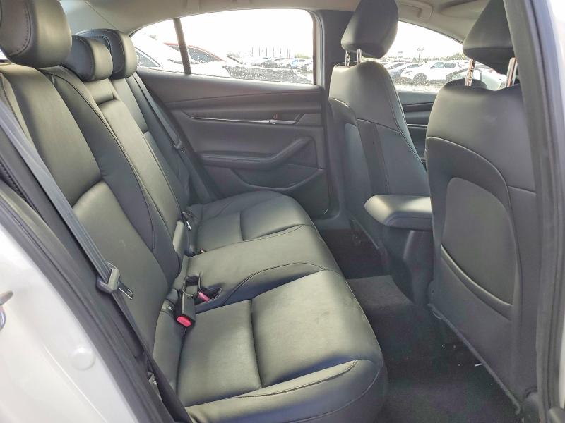 2020 Mazda 3 მანქანა იყიდება აუქციონზე, vin: 3MZBPACL2LM115813, აუქციონის ნომერი: 49008206