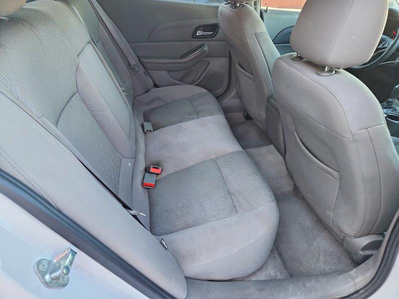 50517806 :رقم المزاد ، 1G11B5SL6FF104686 vin ، 2015 Chevrolet Malibu مزاد بيع