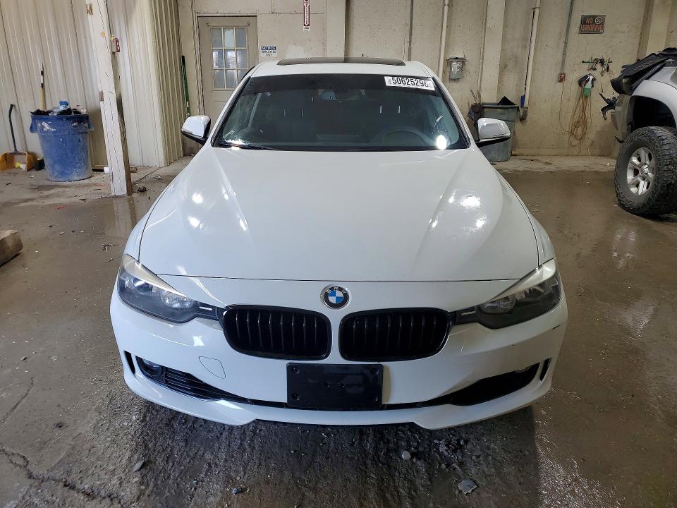 2013 Bmw 328 მანქანა იყიდება აუქციონზე, vin: WBA3C1G50DNR48366, აუქციონის ნომერი: 50625296