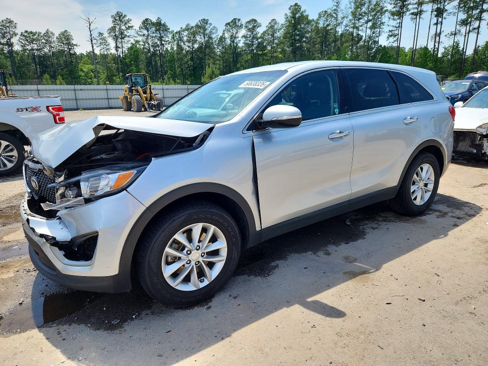 50638326 :رقم المزاد ، 5XYPG4A32JG375622 vin ، 2018 Kia Sorento مزاد بيع