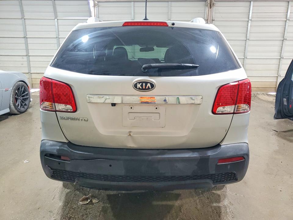50251676 :رقم المزاد ، 5XYKTCA62DG361251 vin ، 2013 Kia Sorento مزاد بيع