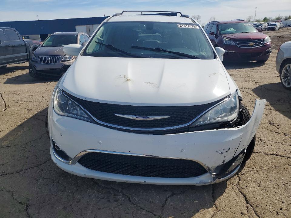 51414176 :رقم المزاد ، 2C4RC1BG3KR539803 vin ، 2019 Chrysler Pacifica مزاد بيع