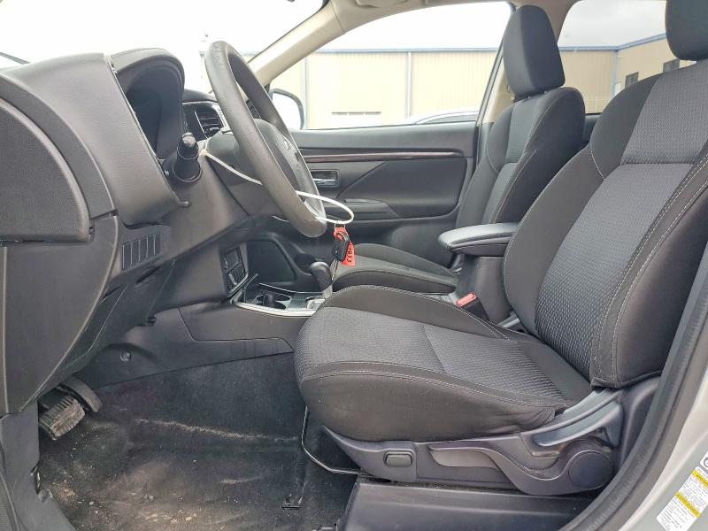 49938886 :رقم المزاد ، JA4AD2A31LZ047853 vin ، 2020 Mitsubishi Outlander مزاد بيع