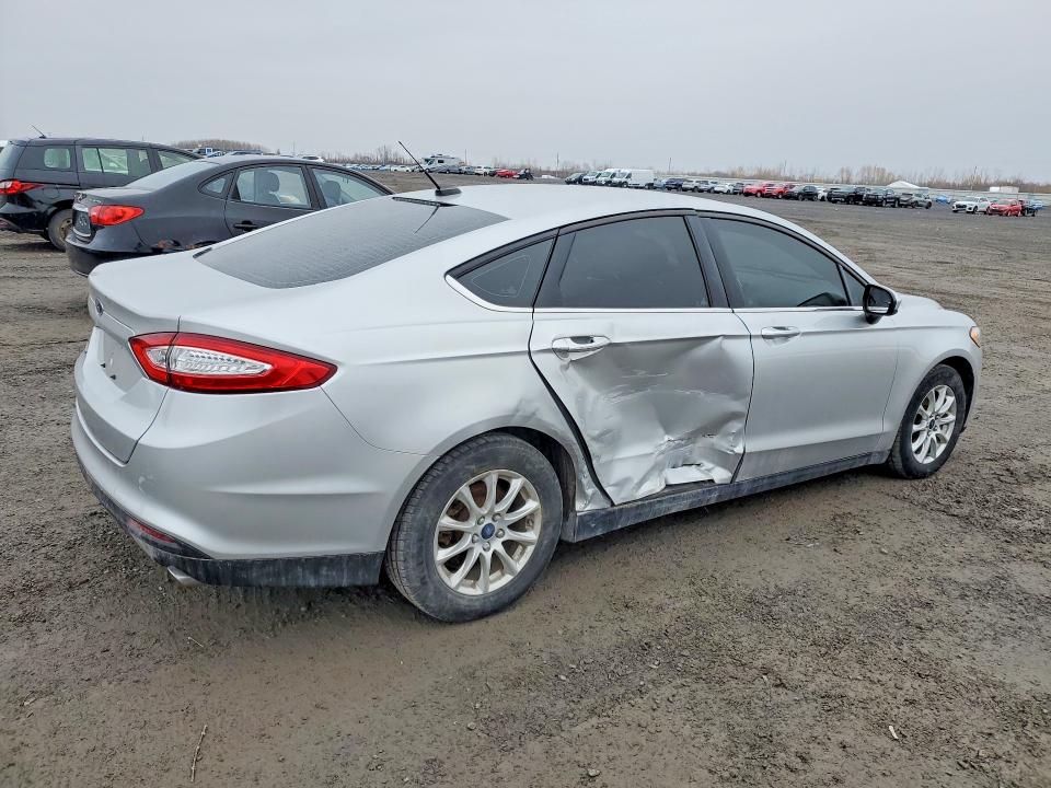 46606136 :رقم المزاد ، 3FA6P0G71GR392687 vin ، 2016 Ford Fusion مزاد بيع