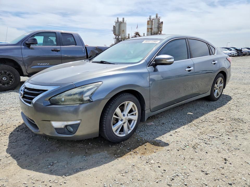 50327266 :رقم المزاد ، 1N4AL3AP0FN907213 vin ، 2015 Nissan Altima مزاد بيع