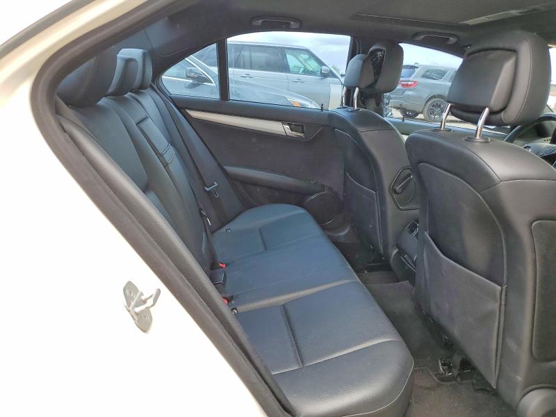 2009 Mercedes-benz C მანქანა იყიდება აუქციონზე, vin: WDDGF54X49R044633, აუქციონის ნომერი: 51028546