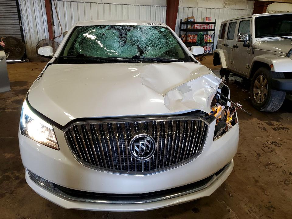 49414986 :رقم المزاد ، 1G4GA5G3XFF150806 vin ، 2015 Buick Lacrosse مزاد بيع
