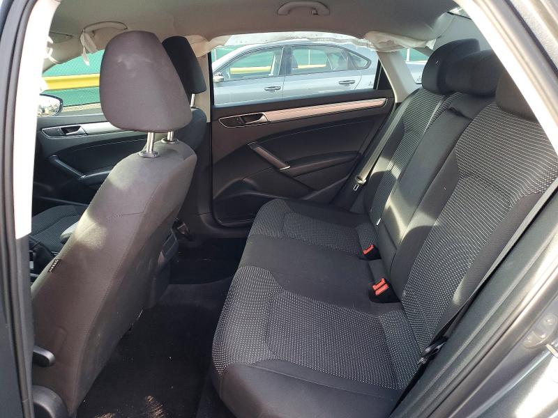 50263416 :رقم المزاد ، 1VWAT7A39GC042704 vin ، 2016 Volkswagen Passat مزاد بيع
