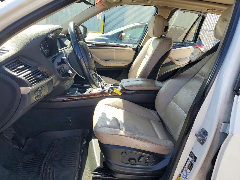 51589626 :رقم المزاد ، 5UXZV4C52D0E10880 vin ، 2013 Bmw X5 مزاد بيع