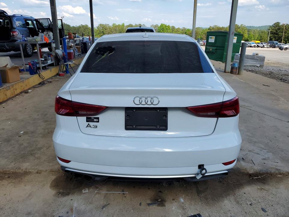Продаж на аукціоні авто 2017 Audi A3, vin: WAUAUGFF2H1033808, номер лоту: 52128386