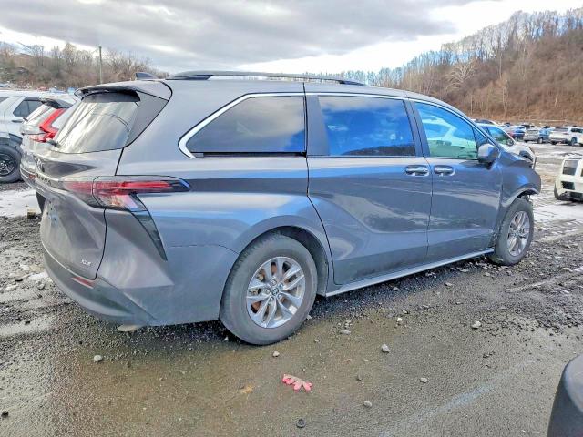 48802836 :رقم المزاد ، 5TDYRKEC6SS242010 vin ، 2025 Toyota Sienna مزاد بيع