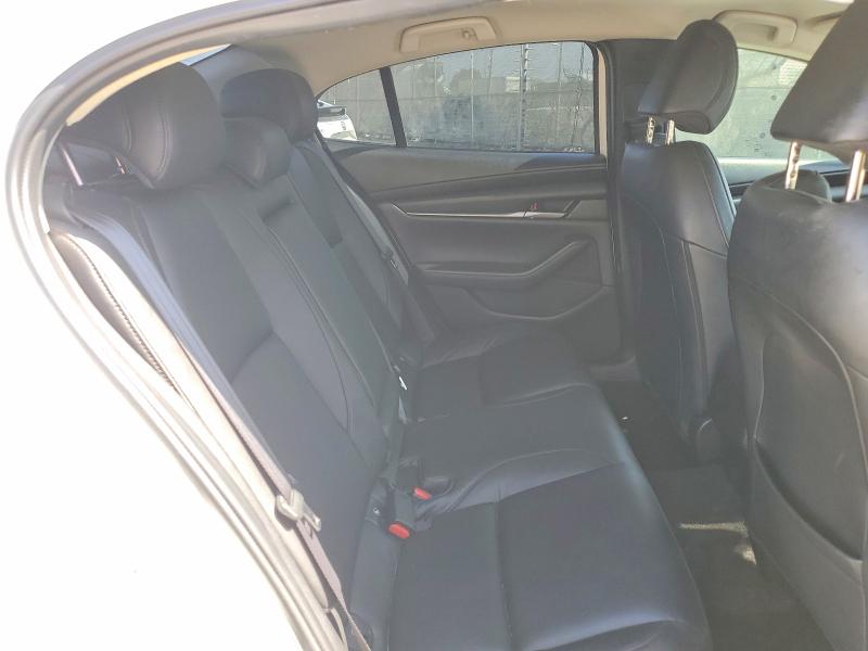 Продажа на аукционе авто 2020 Mazda 3, vin: JM1BPACL9L1171439, номер лота: 49846686
