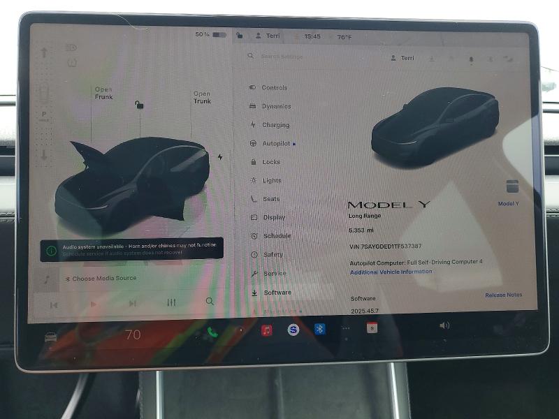49613826 :رقم المزاد ، 7SAYGDED1TF537387 vin ، 2026 Tesla Model Y مزاد بيع