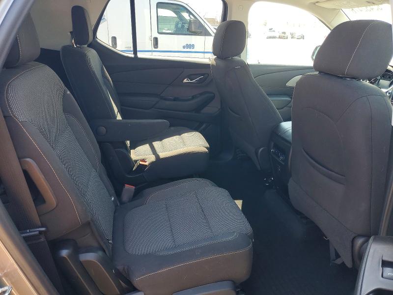 50452476 :رقم المزاد ، 1GNEVGKW3JJ215196 vin ، 2018 Chevrolet Traverse مزاد بيع