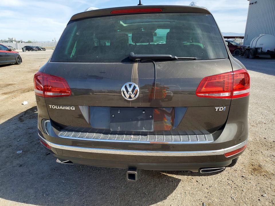 50668556 :رقم المزاد ، WVGEP9BP9GD003090 vin ، 2016 Volkswagen Touareg مزاد بيع