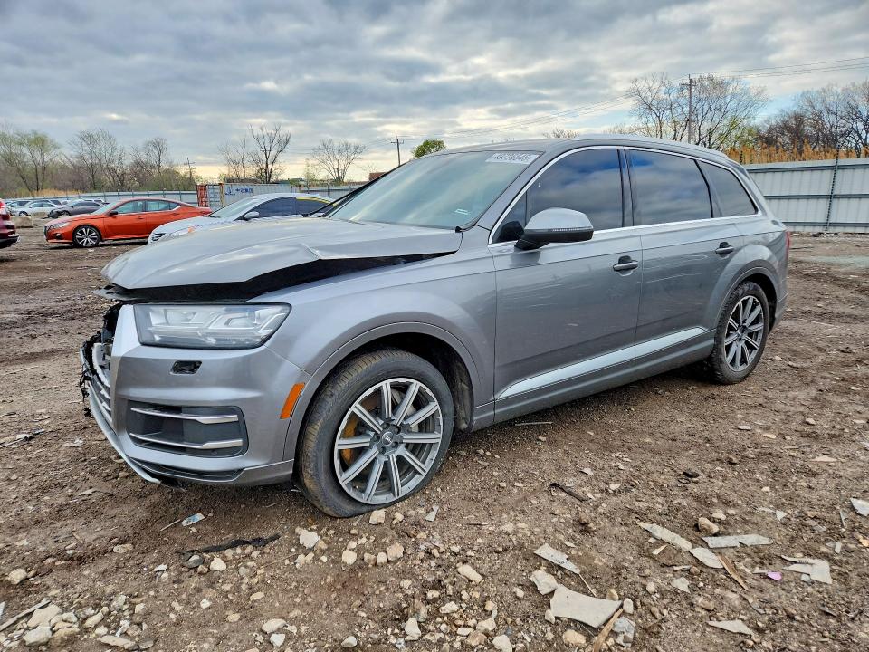 2017 Audi Q7 მანქანა იყიდება აუქციონზე, vin: WA1LHAF76HD046897, აუქციონის ნომერი: 49726546