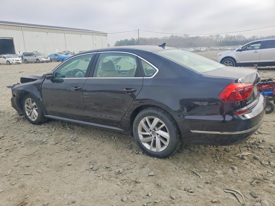 2018 Volkswagen Passat მანქანა იყიდება აუქციონზე, vin: 1VWBA7A35JC004758, აუქციონის ნომერი: 49592336