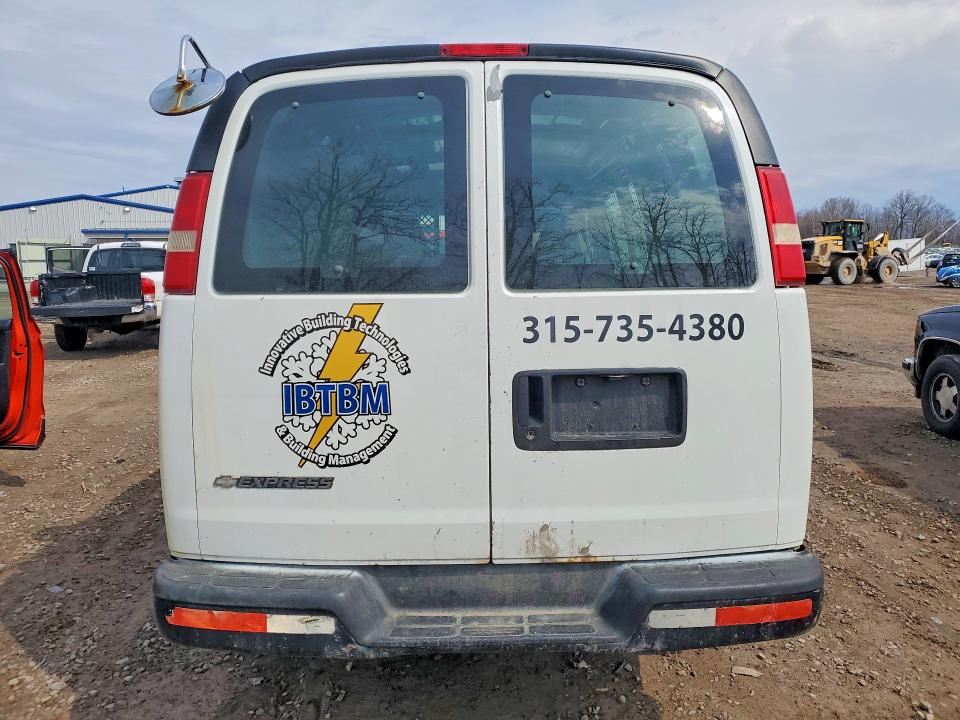 49259646 :رقم المزاد ، 1GTHG35C191167445 vin ، 2009 Gmc Savana مزاد بيع