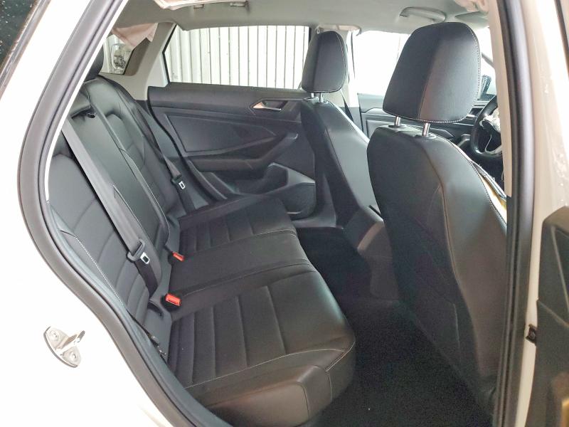 50676886 :رقم المزاد ، 3VWEM7BU9PM010873 vin ، 2023 Volkswagen Jetta مزاد بيع