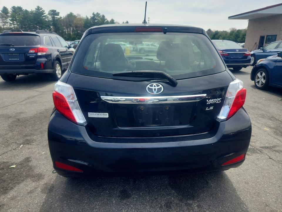 51492986 :رقم المزاد ، JTDJTUD37CD515906 vin ، 2012 Toyota Yaris مزاد بيع