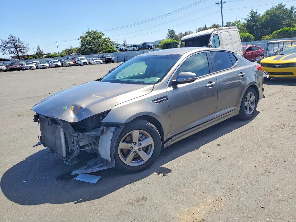 51470006 :رقم المزاد ، 5XXGM4A73FG444390 vin ، 2015 Kia Optima مزاد بيع