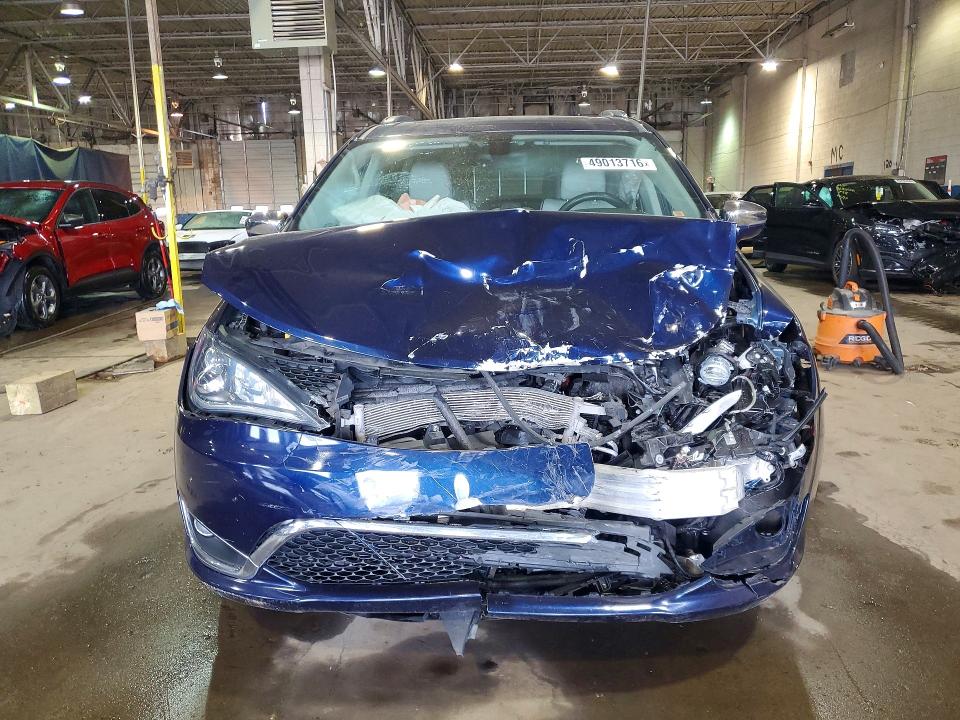 2019 Chrysler Pacifica მანქანა იყიდება აუქციონზე, vin: 2C4RC1GG0KR679039, აუქციონის ნომერი: 49013716