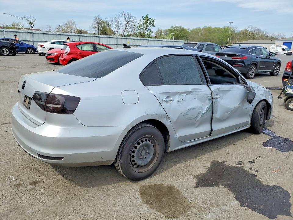 50005016 :رقم المزاد ، 3VW267AJ5GM228748 vin ، 2016 Volkswagen Jetta مزاد بيع