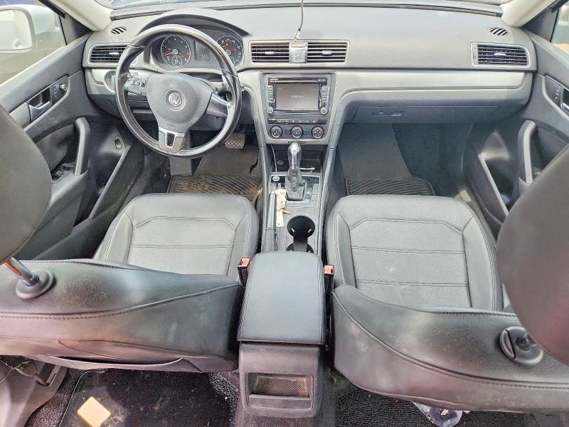 2015 Volkswagen Passat მანქანა იყიდება აუქციონზე, vin: 1VWAT7A37FC119410, აუქციონის ნომერი: 48172286