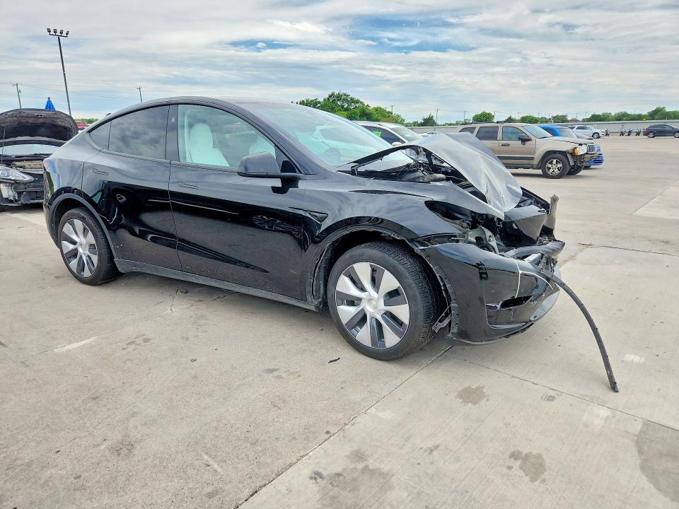 Продажа на аукционе авто 2024 Tesla Model Y, vin: 7SAYGDEE9RA275357, номер лота: 50585326