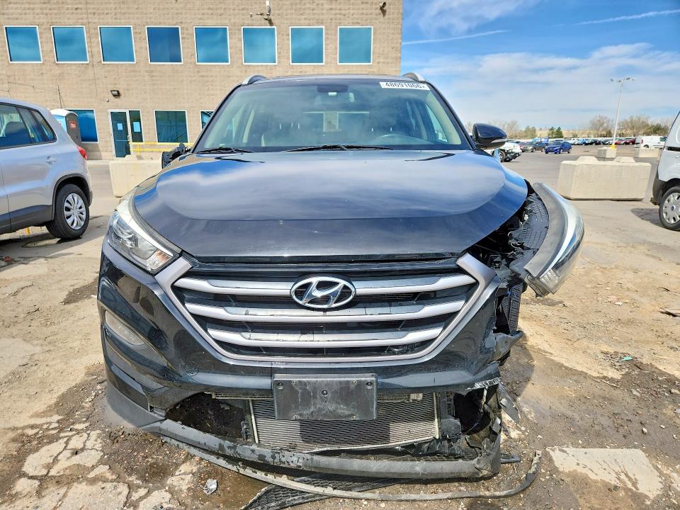 Продаж на аукціоні авто 2017 Hyundai Tucson, vin: KM8J33A46HU369587, номер лоту: 48691066