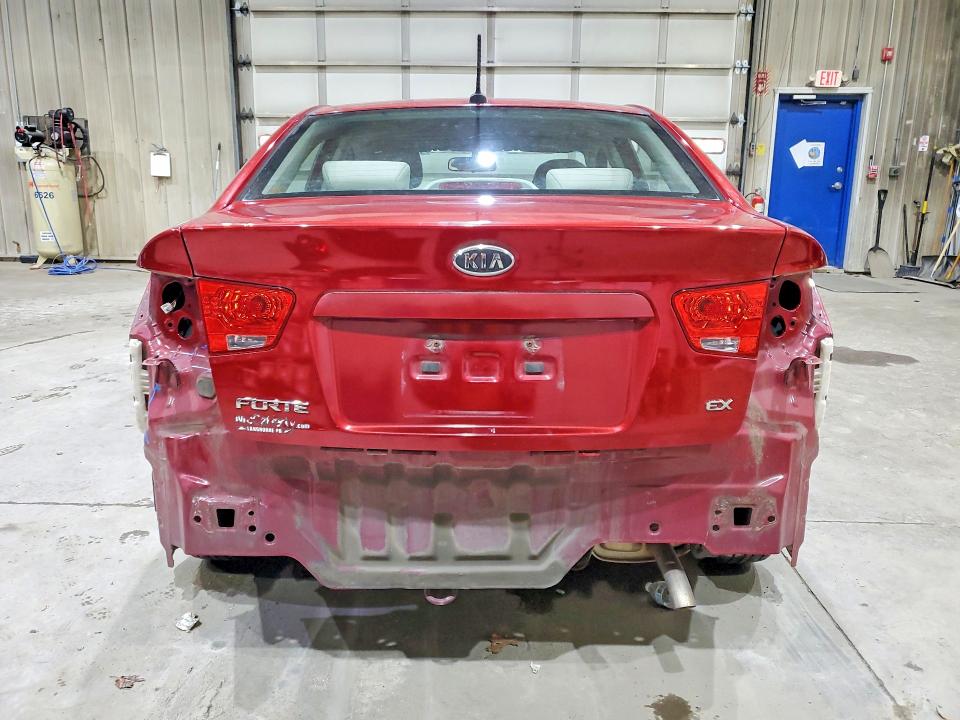 Продажа на аукционе авто 2011 Kia Forte, vin: KNAFU4A22B5892602, номер лота: 48953256