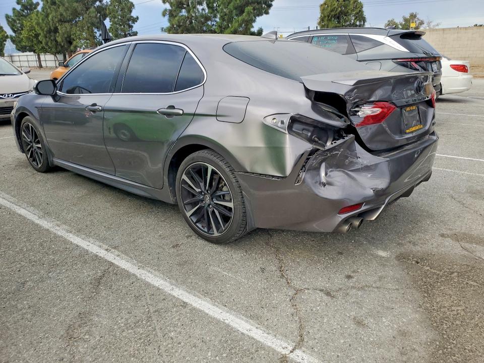 2019 Toyota Camry მანქანა იყიდება აუქციონზე, vin: 4T1B61HK9KU832270, აუქციონის ნომერი: 48521346