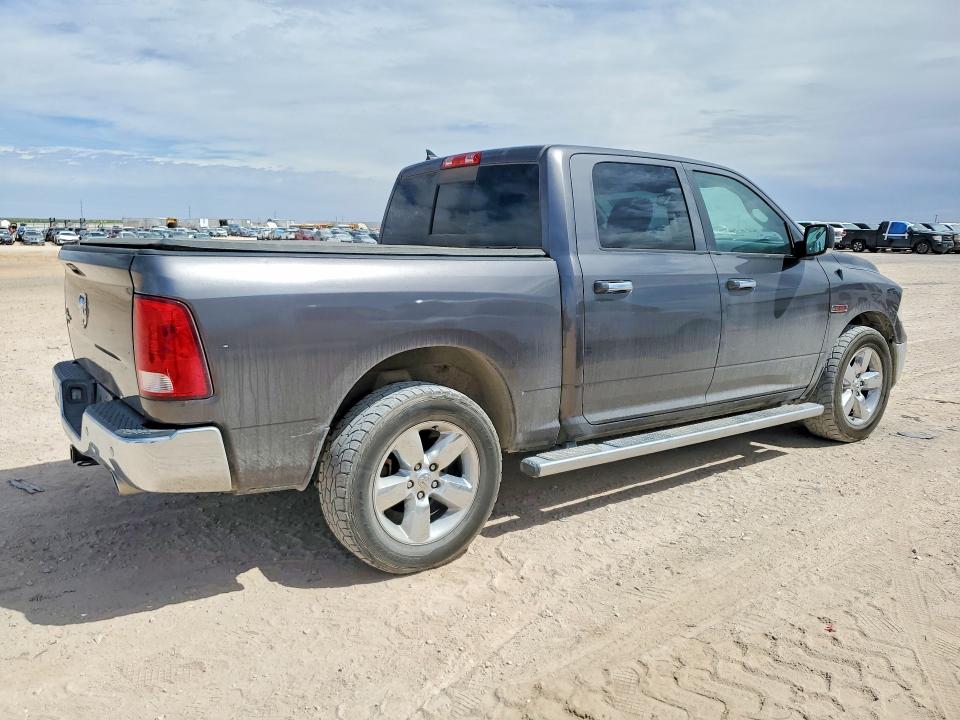 50558796 :رقم المزاد ، 1C6RR6LM6FS621391 vin ، 2015 Ram 1500 مزاد بيع