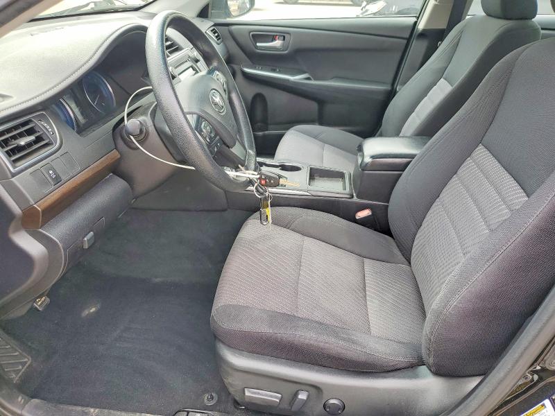 51035066 :رقم المزاد ، 4T1BF1FK9HU360941 vin ، 2017 Toyota Camry مزاد بيع