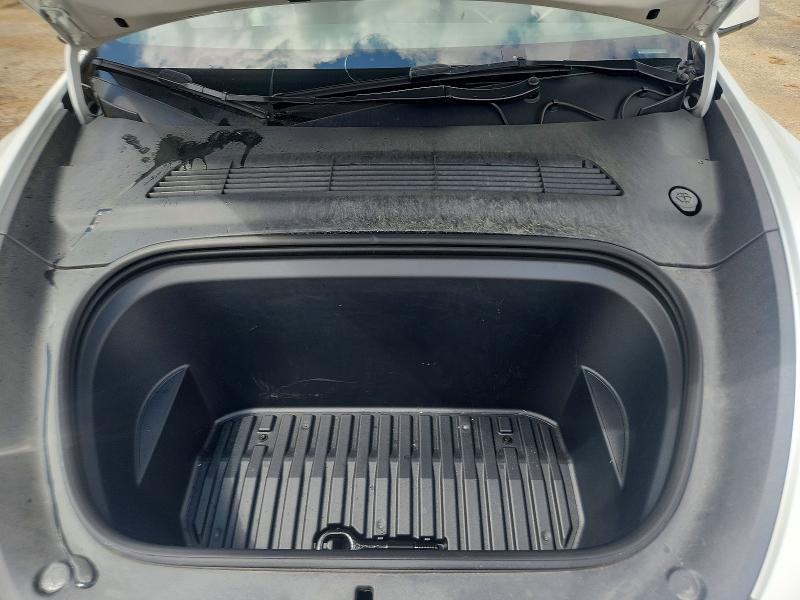 50186856 :رقم المزاد ، 7SAYGDEE7PF782192 vin ، 2023 Tesla Model Y مزاد بيع