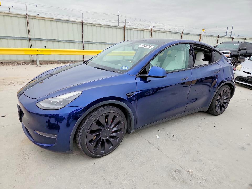 Продажа на аукционе авто 2021 Tesla Model Y, vin: 5YJYGDEFXMF264000, номер лота: 51525396