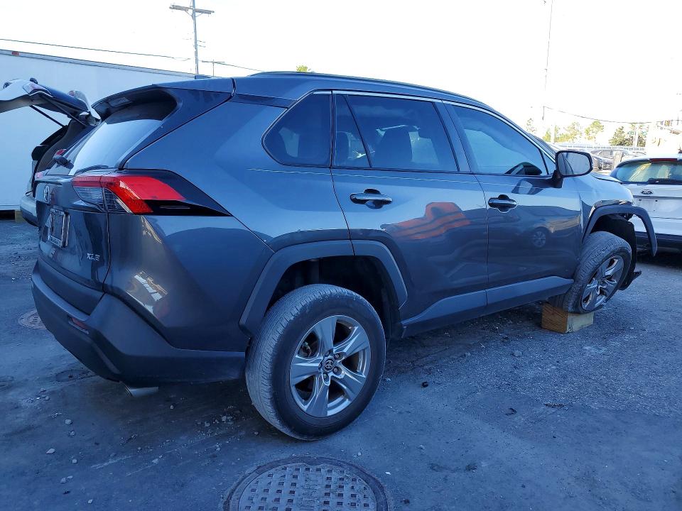 2023 Toyota Rav4 მანქანა იყიდება აუქციონზე, vin: 2T3W1RFV8PC243397, აუქციონის ნომერი: 49803976