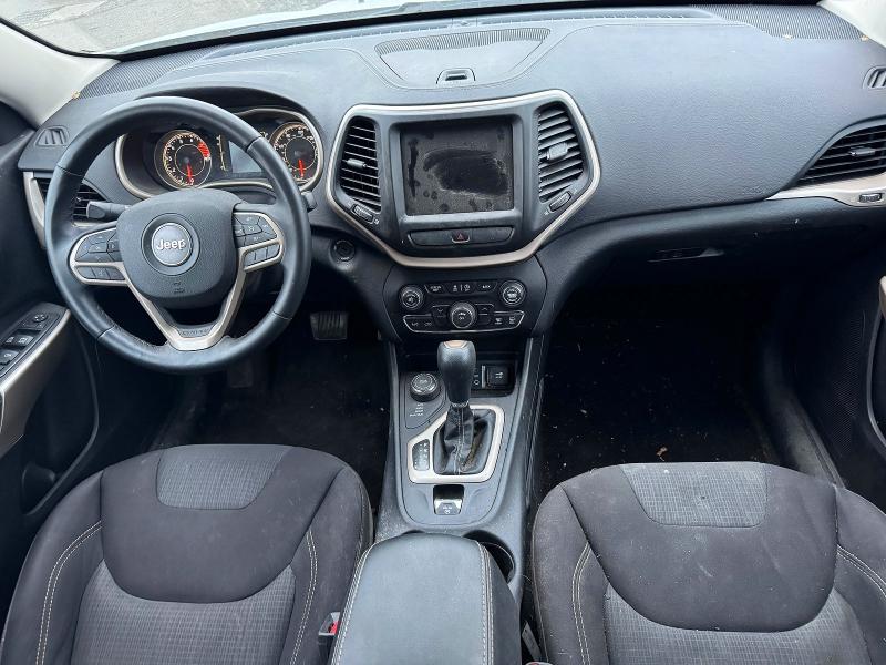 51925326 :رقم المزاد ، 1C4PJMCSXHW612876 vin ، 2017 Jeep Cherokee مزاد بيع