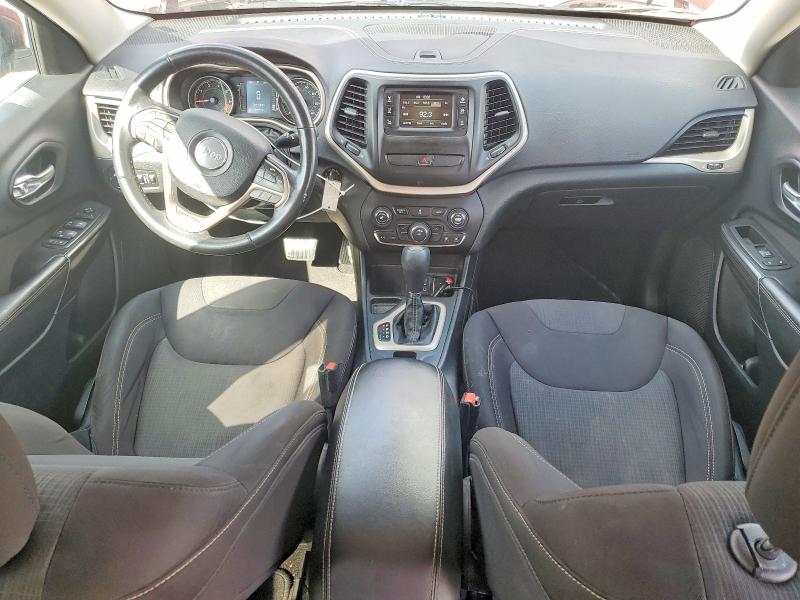 48857526 :رقم المزاد ، 1C4PJLCB9FW516843 vin ، 2015 Jeep Cherokee مزاد بيع