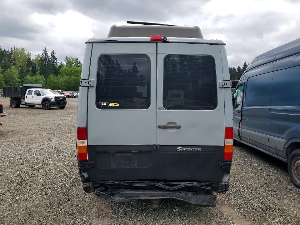 Продажа на аукционе авто 2005 Dodge Sprinter, vin: WD8PD644455802911, номер лота: 51011086
