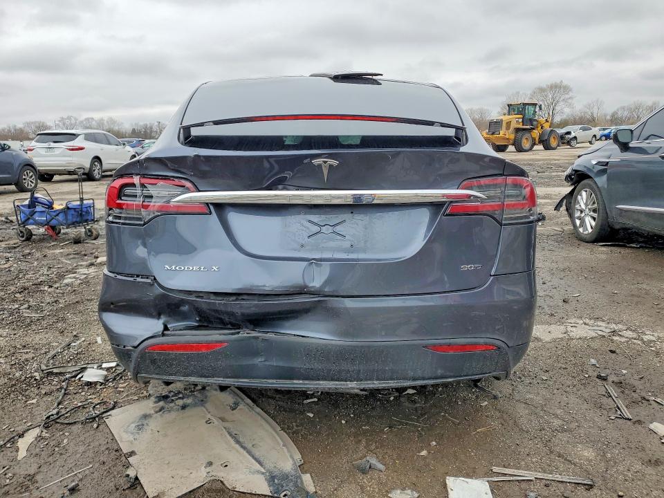 Продаж на аукціоні авто 2016 Tesla Model X, vin: 5YJXCAE21GF004415, номер лоту: 48273036