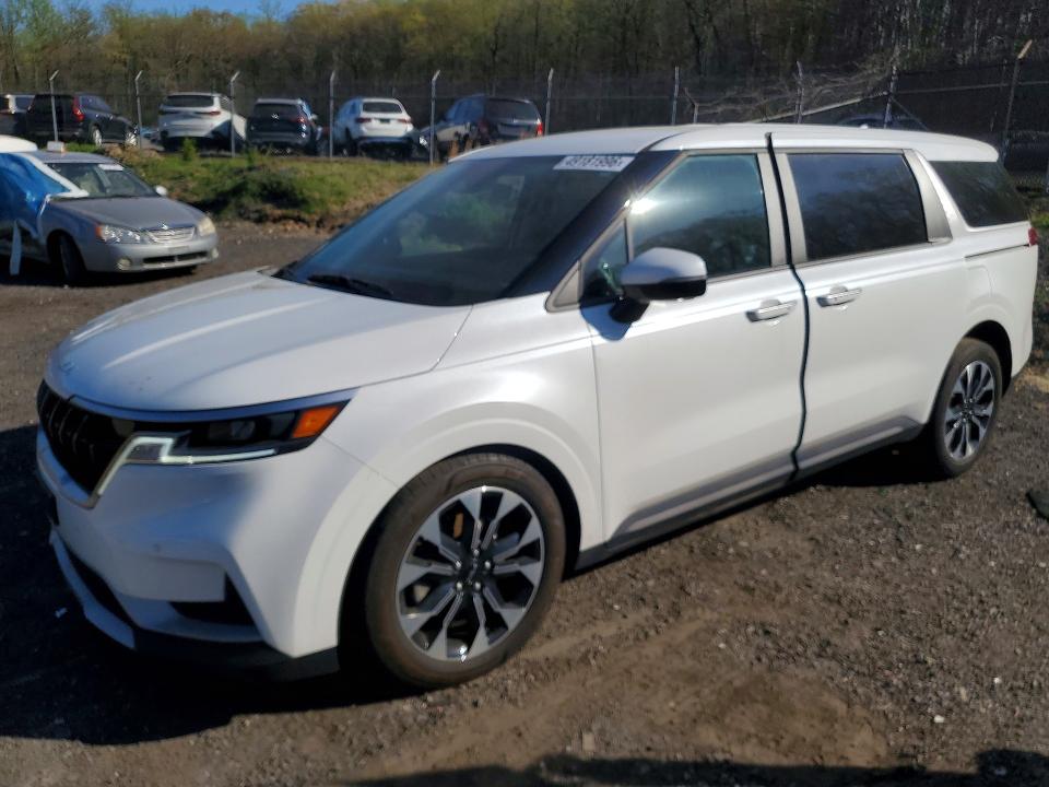 Auction sale of the 2024 Kia Carnival, vin: KNDNC5H33R6431886, lot number: 49181996