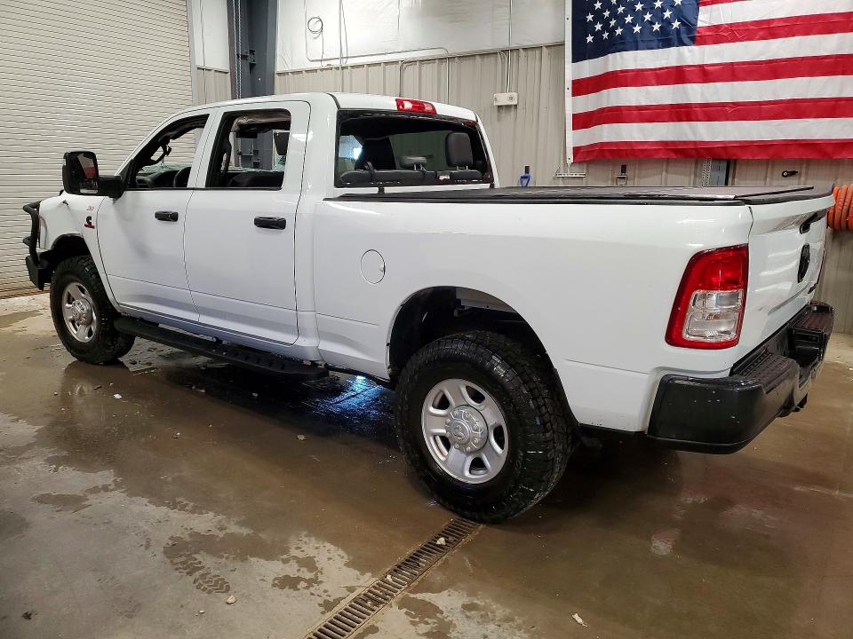 49133696 :رقم المزاد ، 3C6UR5CL5PG610158 vin ، 2023 Ram 2500 مزاد بيع