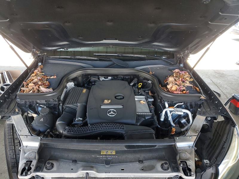 49621126 :رقم المزاد ، WDC0G4KB1JV062264 vin ، 2018 Mercedes-benz Glc مزاد بيع