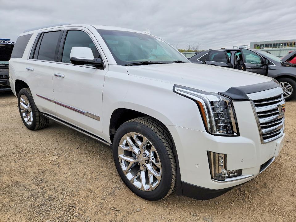 51334106 :رقم المزاد ، 1GYS4DKJ9JR100180 vin ، 2018 Cadillac Escalade مزاد بيع