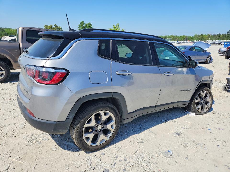 49683546 :رقم المزاد ، 3C4NJDCB5JT354785 vin ، 2018 Jeep Compass مزاد بيع