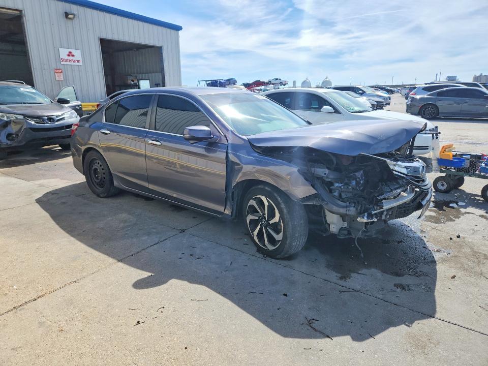 48777486 :رقم المزاد ، 1HGCR2F7XGA128853 vin ، 2016 Honda Accord مزاد بيع