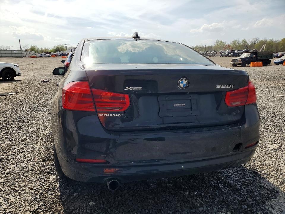2017 Bmw 320 მანქანა იყიდება აუქციონზე, vin: WBA8E5G56HNU41985, აუქციონის ნომერი: 50160116