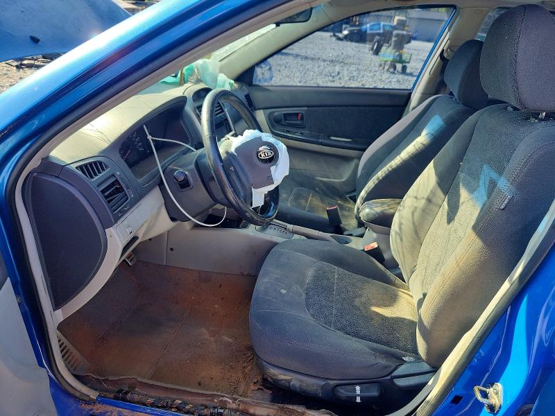 49680886 :رقم المزاد ، KNAFE161055125816 vin ، 2005 Kia Spectra مزاد بيع